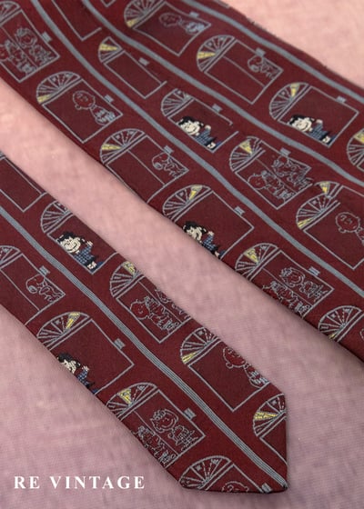 史奴比櫥窗酒紅領帶1