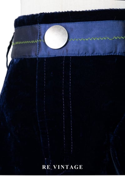 藍絨星光鉚釘短裙（27"）5