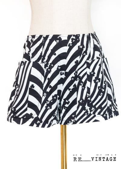 『紐約寶物』小花波紋短褲4