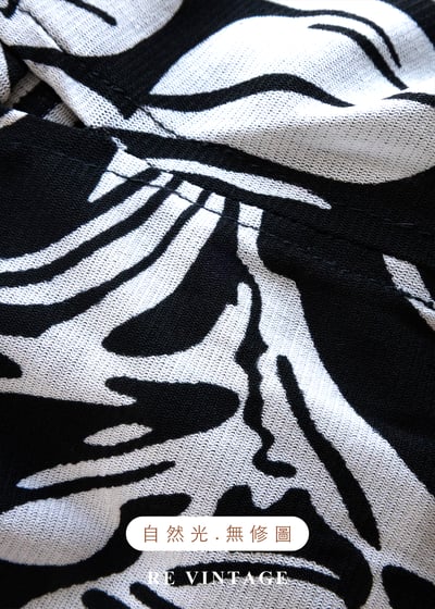 黑白流動藝術繞頸背心13