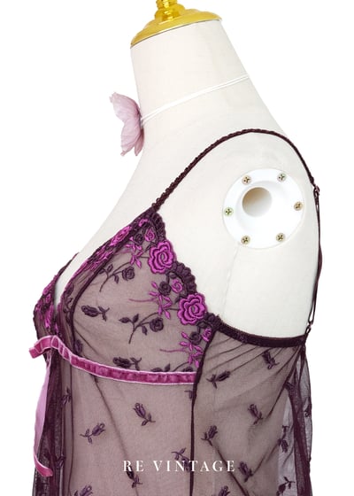 魔幻蕾絲細緻花紋透膚細肩帶背心8