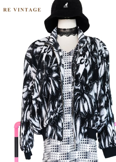 韓國製- 花印墨影翻湧褶紋外套5