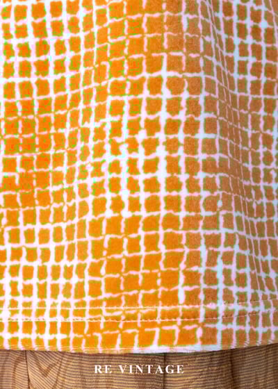 溫潤橘子細密方格紋絨布上衣5