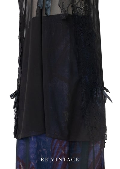 黑系蕾絲網紗透膚細肩帶背心4