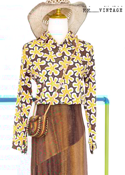 五葉黃花滿滿可愛襯衫1