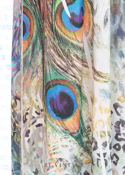 PEACOCK REVERIE羽毛時空圖騰交疊長洋裝10