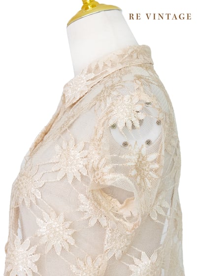 Dark Butter 透膚小花短版上衣7