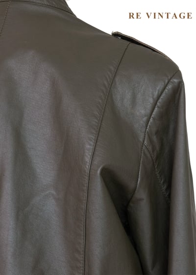 末日荒遠的率性皮革外套18