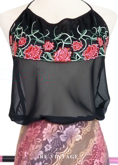 紅花黑紗東方韻味繞頸背心5