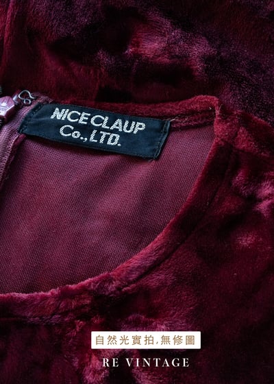 Red Wine 壓印絨布小花迷你洋裝13