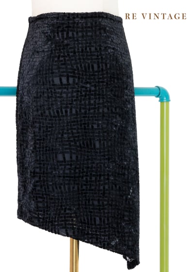 結構線條不對稱下擺短裙（26-28"）1