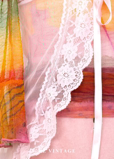 粉紅光的美夢蕾絲背心4