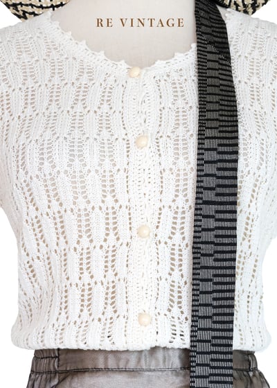 柔白編織紋理短袖上衣3