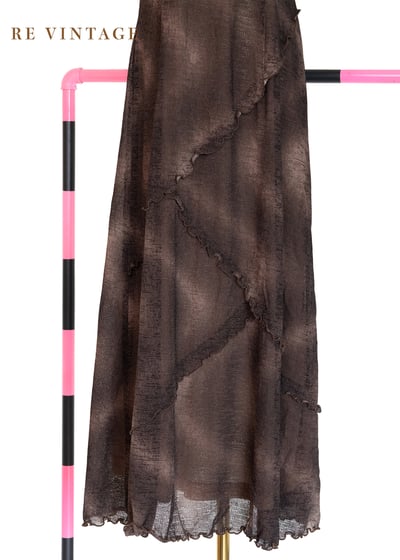 黑咖啡波紋立體拉花細肩帶長洋裝4