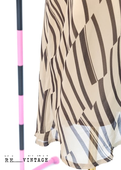 牛奶巧克力色斜紋線條雪紡及膝裙6