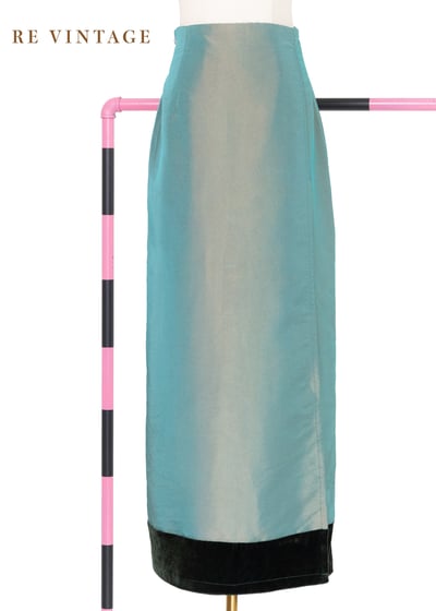 陽光湖水綠尼龍絨布長裙（27"）1