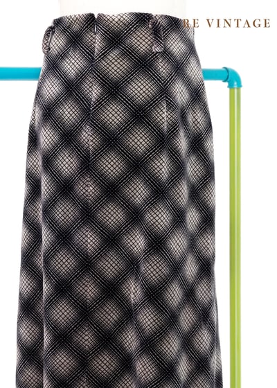 黑線灰灰菱格紋路絨布長裙（27"）9