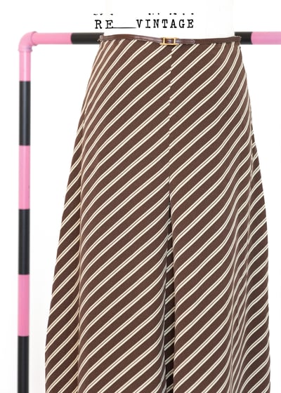 氣質單品 - 深咖啡色斜紋Ａ字中長裙8