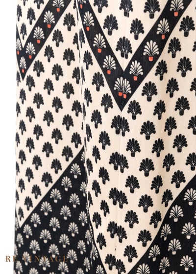 奶油黑雙色小山美裙（27.5"）4