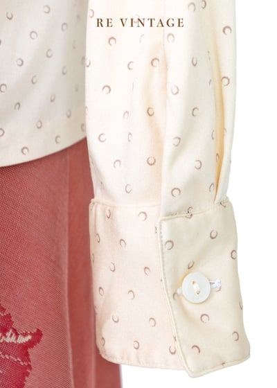 Mini Moon 香草色薄款彈性上衣7