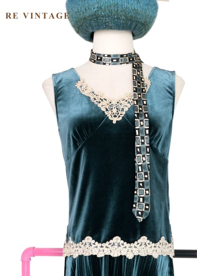 套裝組合 -深湖水綠壓褶絨布背心1