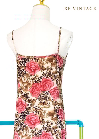 甜美玫瑰獵人細肩帶洋裝13