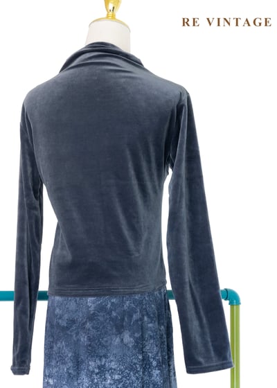 縫線邊界藍灰色絨布上衣9