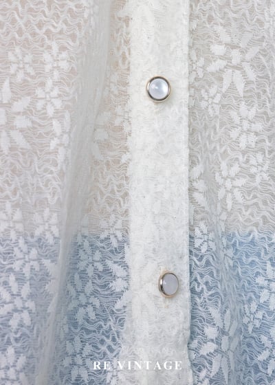 柔軟奶白少女緹花襯衫6