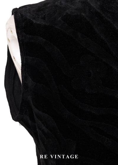 Cool Girl 壓花絨布背心11