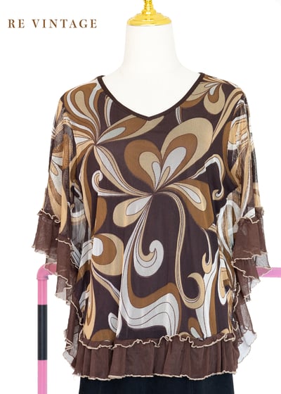 日本製 - 普普印花網紗小蝴蝶袖上衣1