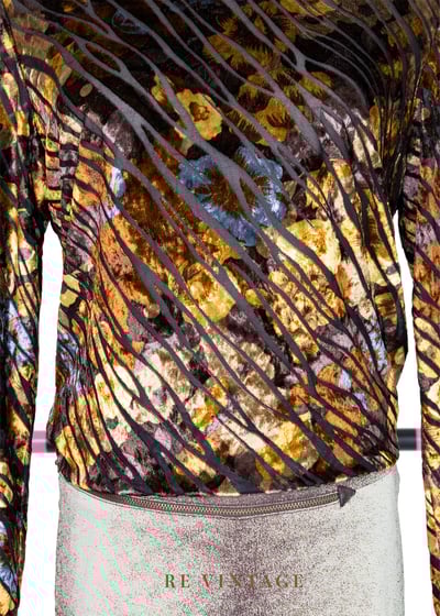 Royal Princess 金黃橘色絨布透膚上衣3