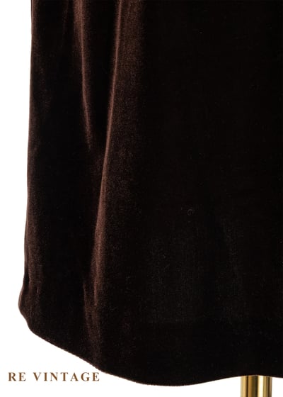 必備單品 - 琥珀方釦深巧克力色絨布短裙（24"）4