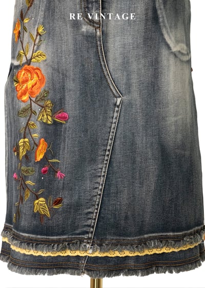 南法花跡 - 暖橘刺繡刷色丹寧裙（26"）7