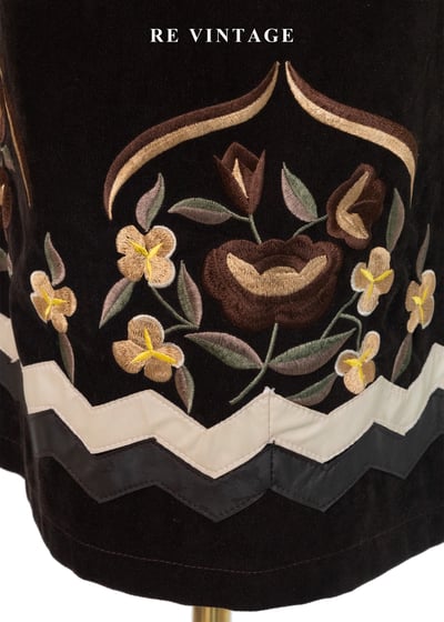 塔羅占卜師古堡圖騰刺繡長裙（30"）7