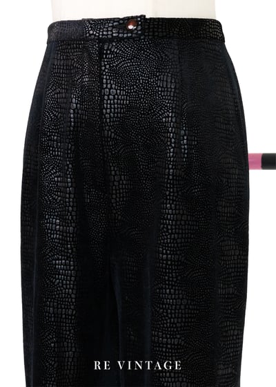 細緻鱷魚壓紋氣場爆棚直筒褲（25"）3