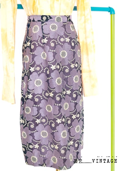 藕色小花排排站中長裙1