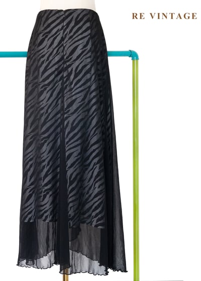 隱形斑馬桌迷藏長裙（28"）6