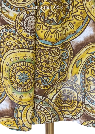 太陽放射紋理迷幻復古曼陀羅圖騰短褲（26"）6