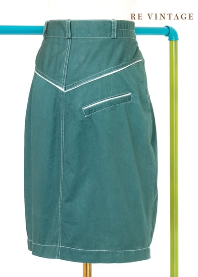 Evergreen 白色小花短裙（26"）5