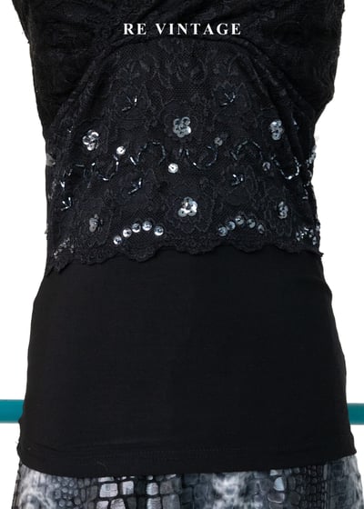 星空下的黑蕾絲與亮片繞頸背心7