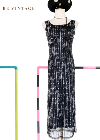 優雅花之線條流動節奏網紗長洋裝1