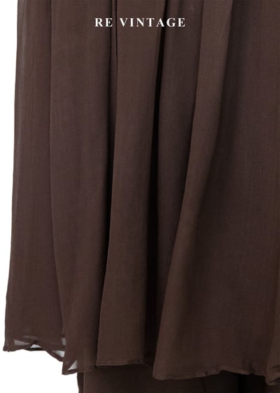 深褐流沙 - 極簡透感壓褶雪紡背心7