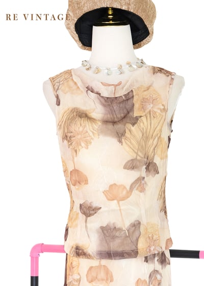 套裝背心 - 奶茶色乾燥花網紗垂墜領背心3