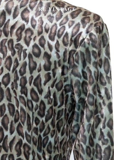 叢林獵手 - 冷調灰綠系豹紋絨布迷你洋裝12