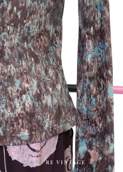 陰暗溫室裡の明亮向日葵上衣11