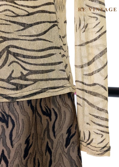 筆觸斑馬紋淡金黃網紗上衣10