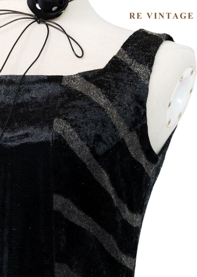 邊邊斑馬黑絨迷你洋裝7