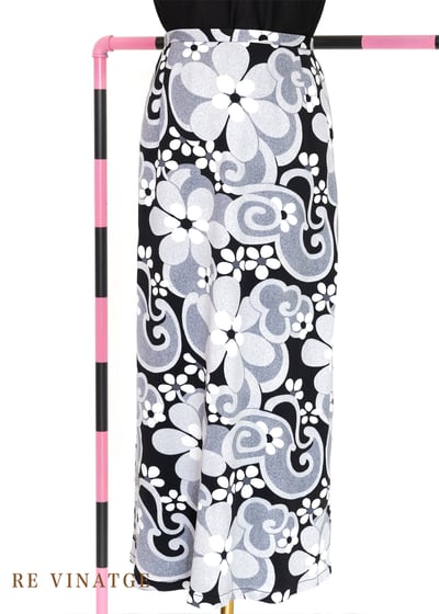 Gray tones 小花朵朵長裙（26")1