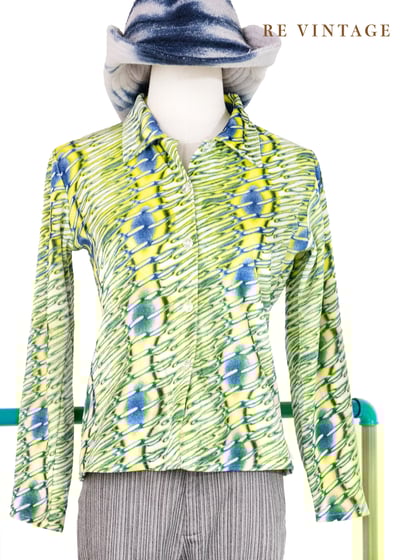 Neon Yellow and Blue 波紋絨布上衣1