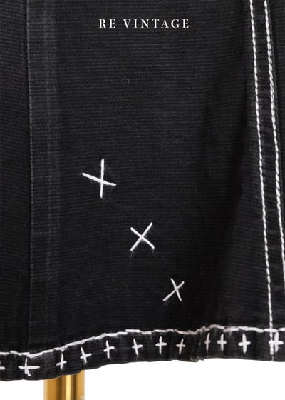 Stitch Patch 手繪趣味縫線黑色短裙（26"）10